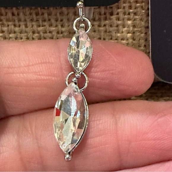 NWT 2 pairs of Bling Earrings - silver w/ clear crystals. District LA & C RSVP - Picture 10 of 11